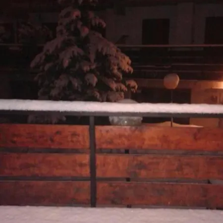 Luna Reale ロッカラーゾ